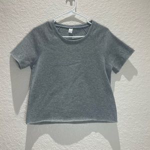 grey fleece t shirt